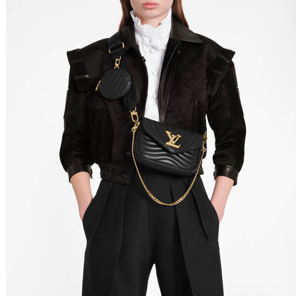 大人気!ルイヴィトンスーパーコピー ミュルティ ポシェット カーフレザー M56471/M56461/M56466/M56468